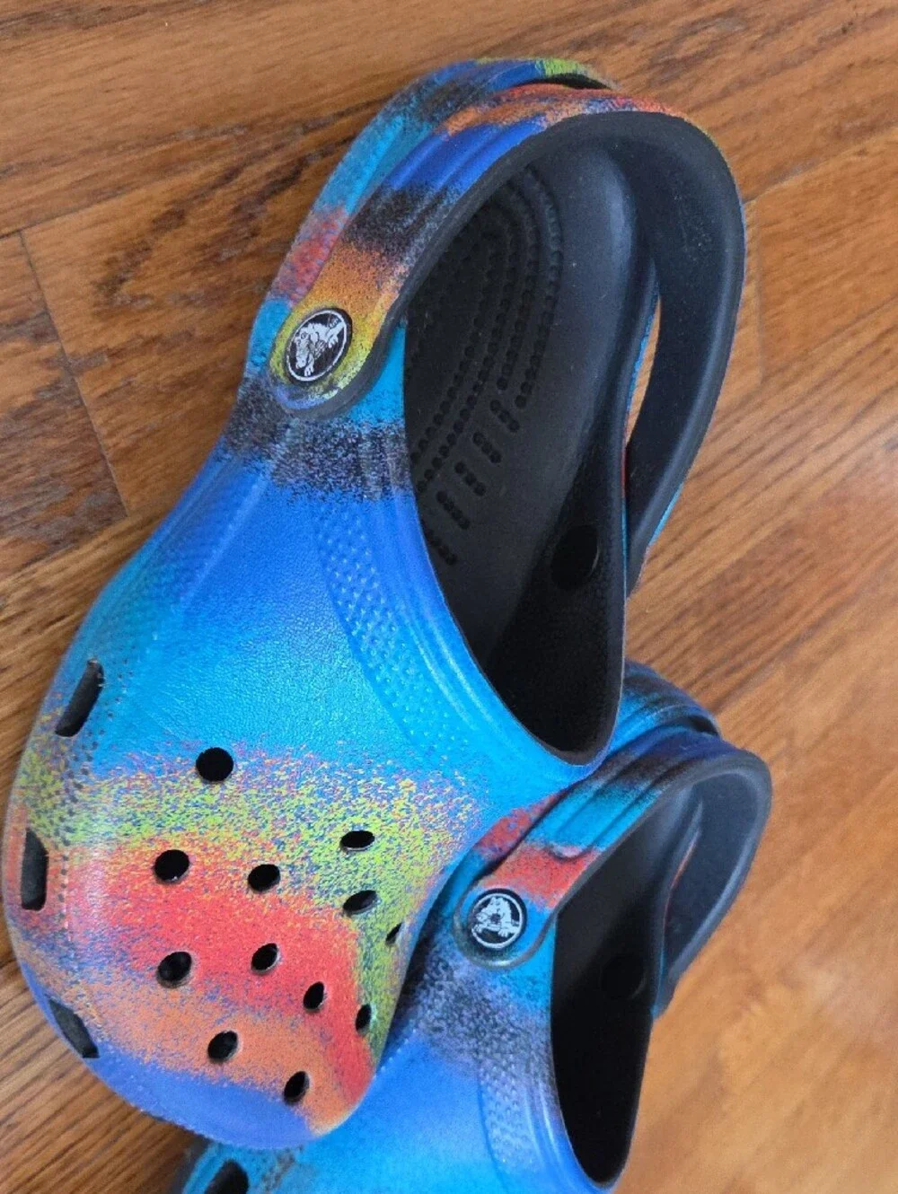 CROCS Kids Blue with Multi Cokor Splash Slip-On Clogs